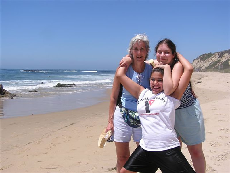 Kathy Marshack and daughters